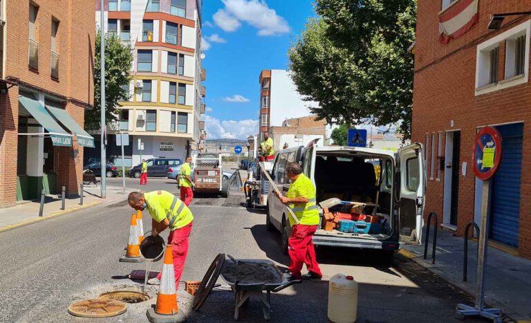 Comienzan Las Obras De Asfaltado En Talavera Enclm