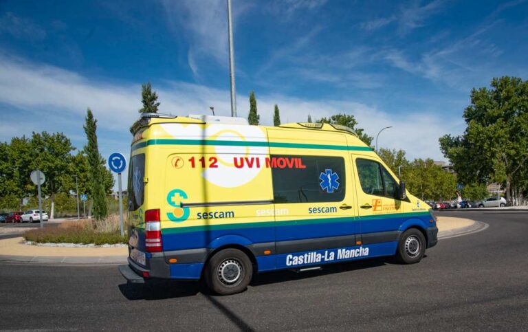 Trasladado Al Hospital De Albacete Un Trabajador Por Haberse Atrapado