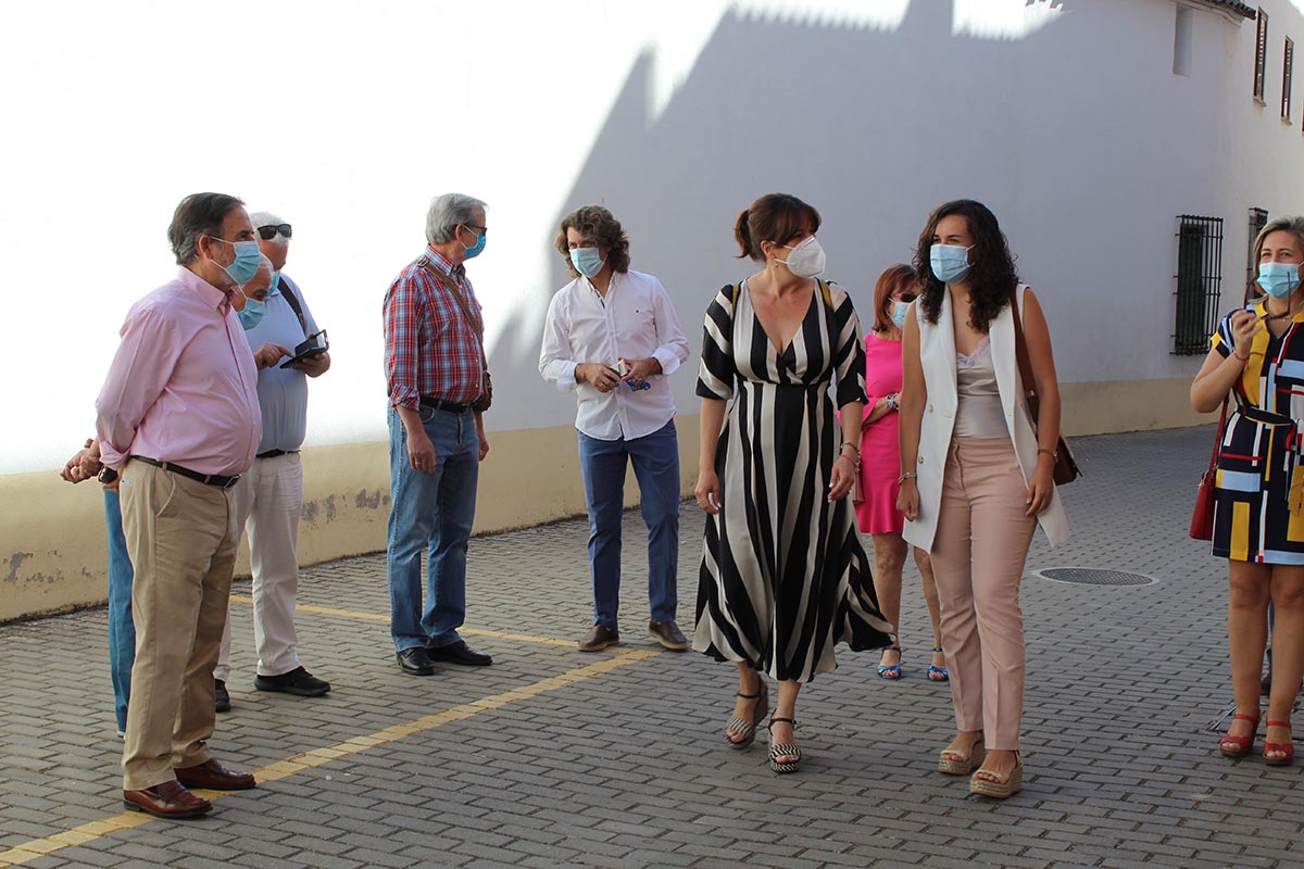 La consejera Blanca Fernández visitó Calzada de Calatrava