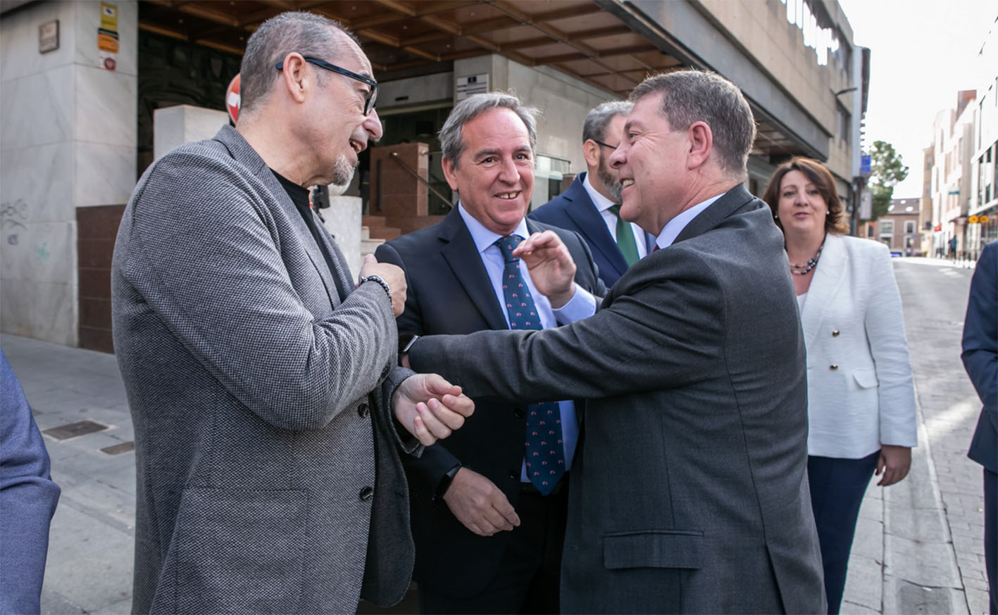 Page, junto a Paco de la Rosa (CCOO) y Ángel Nicolás (Cecam).