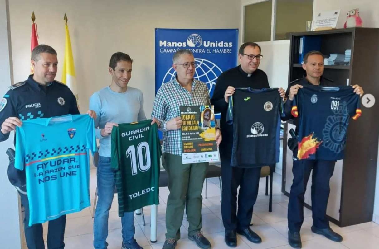 Encuentro solidario de fútbol sala, Guardia Civil, Policía Local, Policía Nacional y seminarista de Toledo.