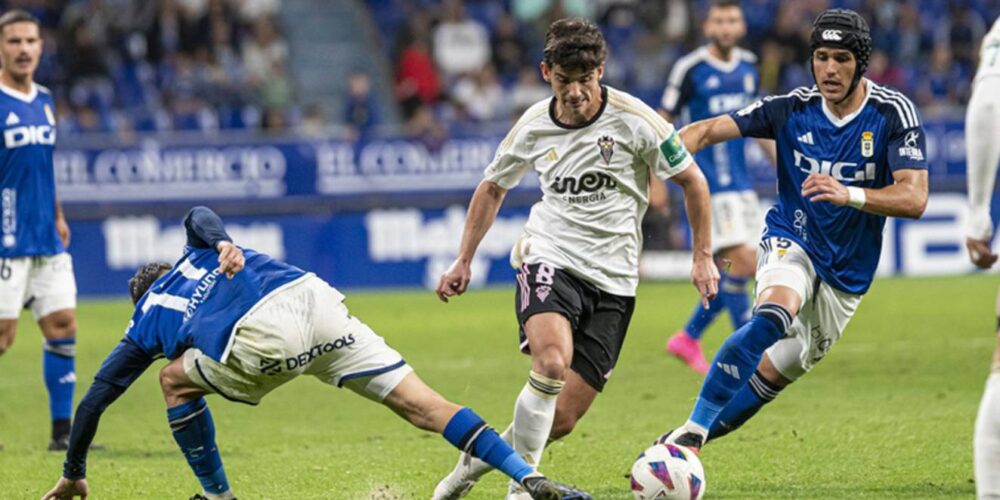 Noche para olvidar para el Albacete en el Carlos Tartiere. Foto: Albacete Balompié.