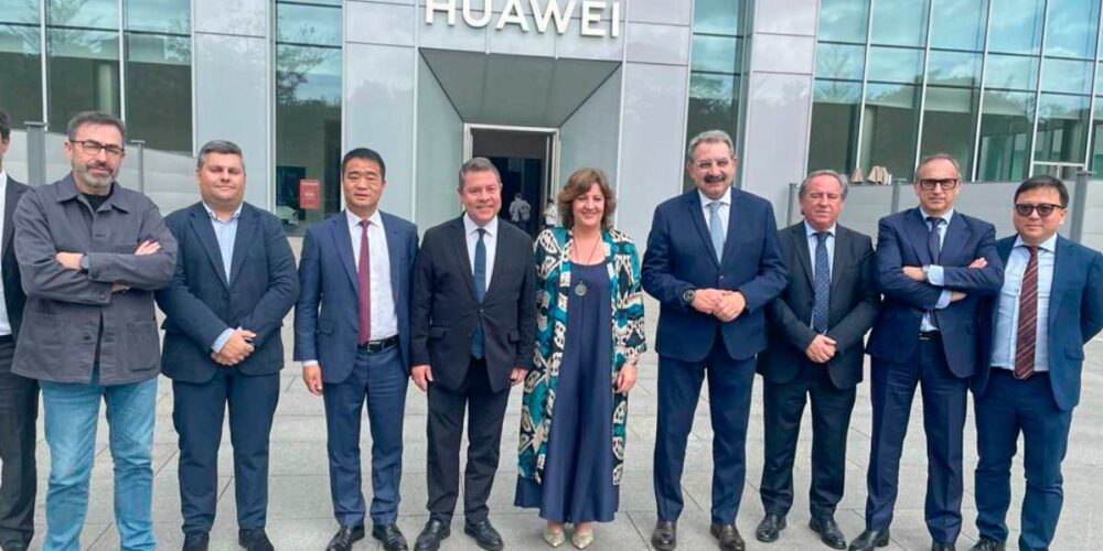 Visita de la delegación de CLM a la sede central de la tecnológica Huawei en la ciudad de Shenzhen