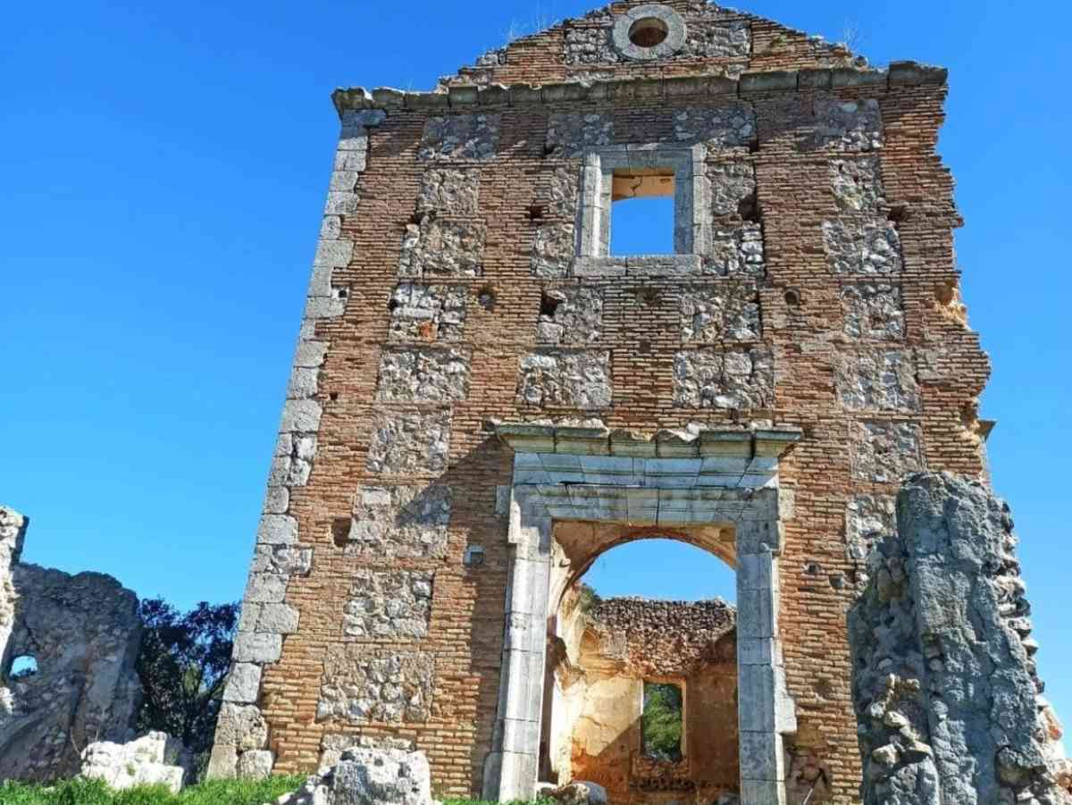 Ermita Virgen de Los Llanos de Hontoba (Guadalajara). Imagen: Hispania Nostra