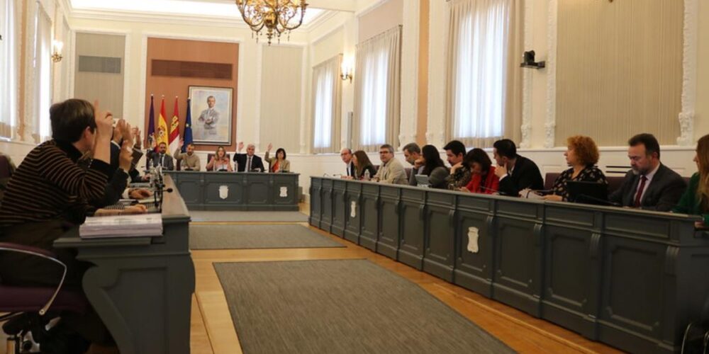 Pleno extraordinario en el Ayuntamiento de Guadalajara