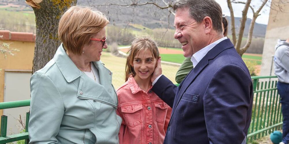 Emiliano García-Page asegura que la región está en el "camino correcto" para combatir la despoblación. Foto: Gobierno de Castilla-La Mancha.