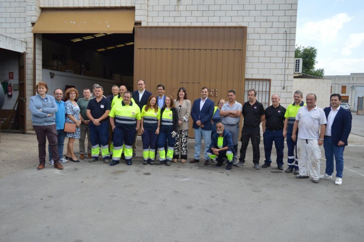 Visita del vicepresidente segundo de la JCCM a los trabajadores del Plan de Empleo de Miguelturra