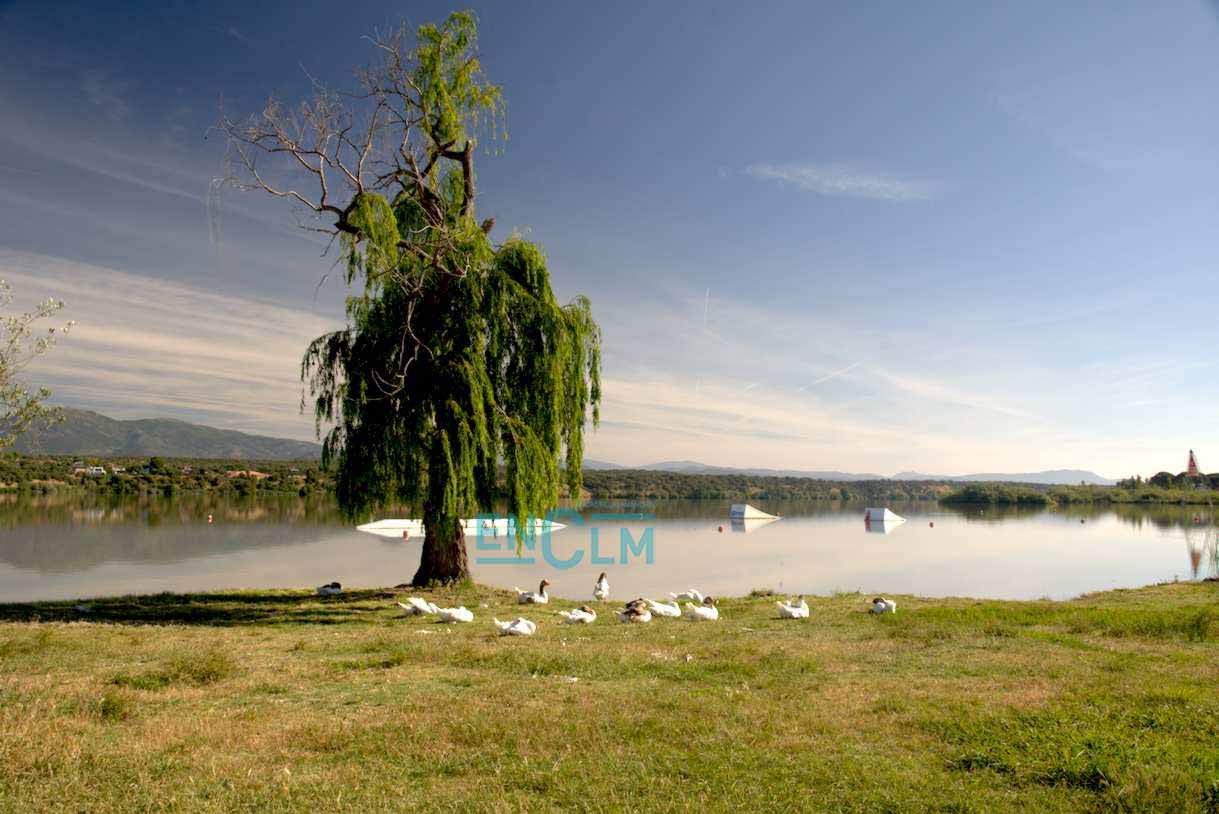 Embalse de Cazalegas.