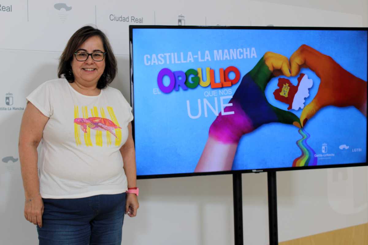 Presentación de las actividades por el Orgullo LGTBI.