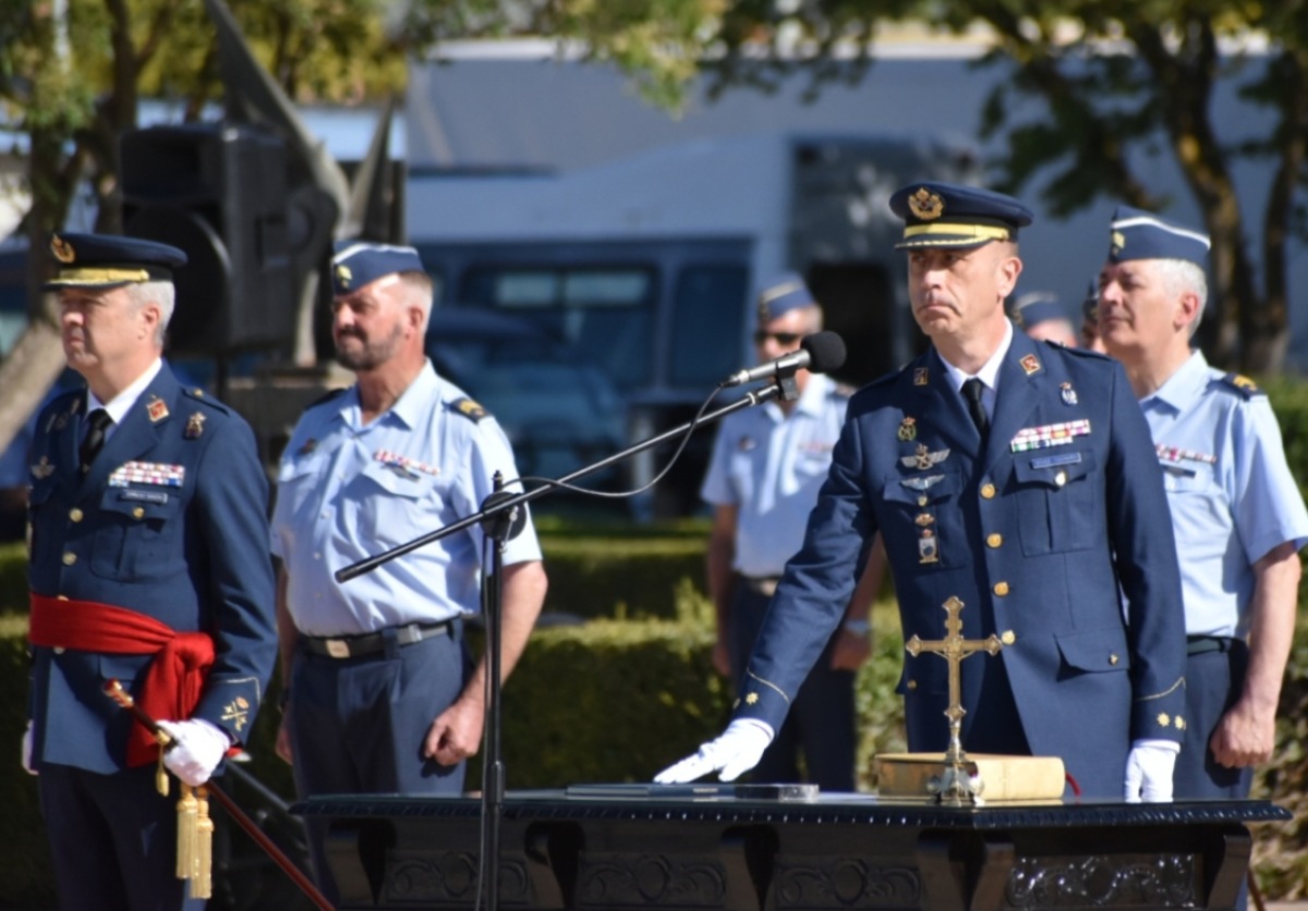 coronel-diego-jose-sanchez-base-albacete