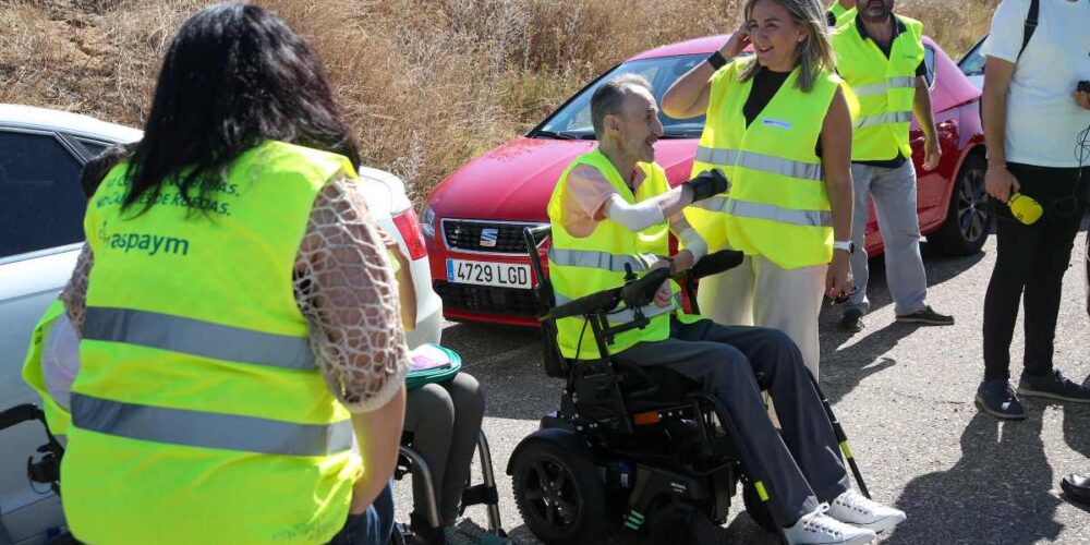 La campaña de la DGT cuenta con la colaboración de Aspaym.