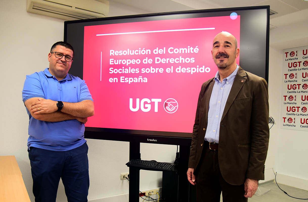 El vicesecretario general de Política Sindical de UGT a nivel confederal, Fernando Luján, y Francisco Javier Gonzálezde UGT Castilla-La Mancha