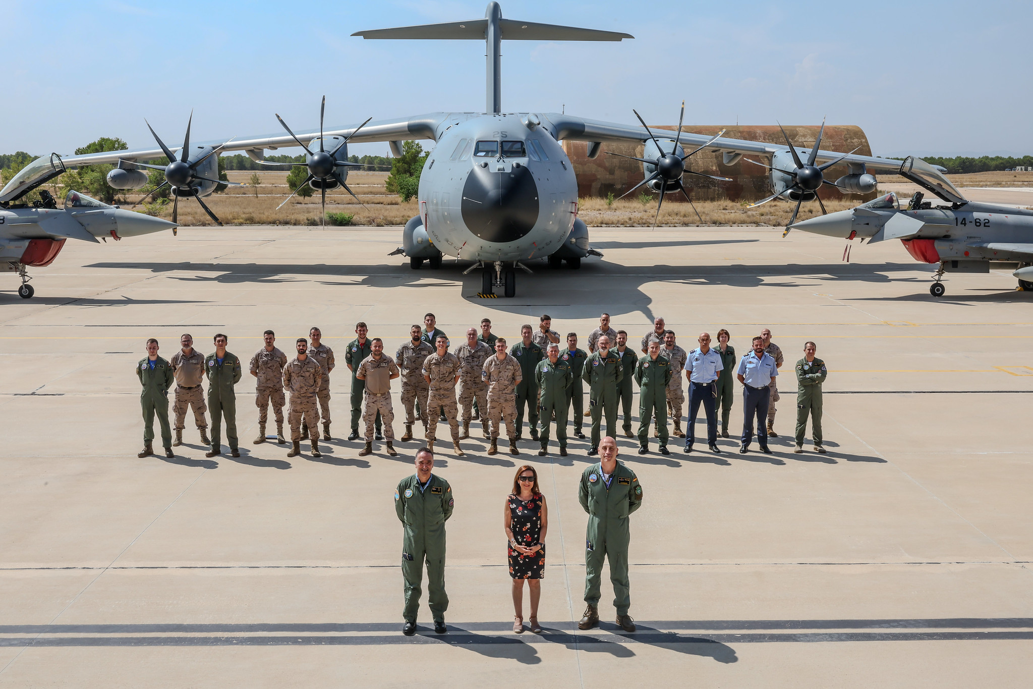 Margarita Robles visitó la base aérea de Los Llanos, en Albacete. Foto: Ministerio de Defensa.