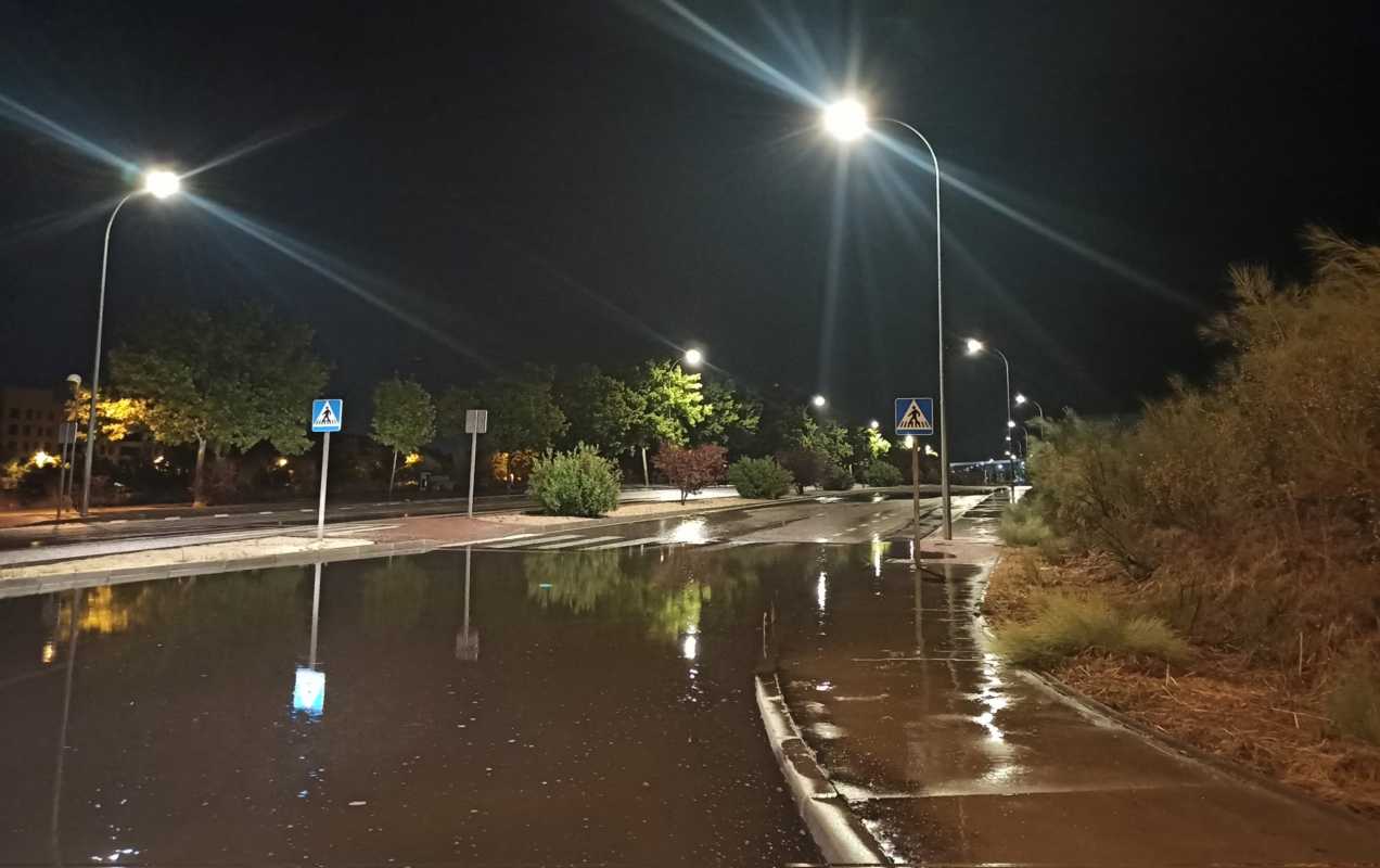 Balsa en el Polígono de Toledo, ocasionada por la tormenta de esta madrugada. Foto: Toledometeo.