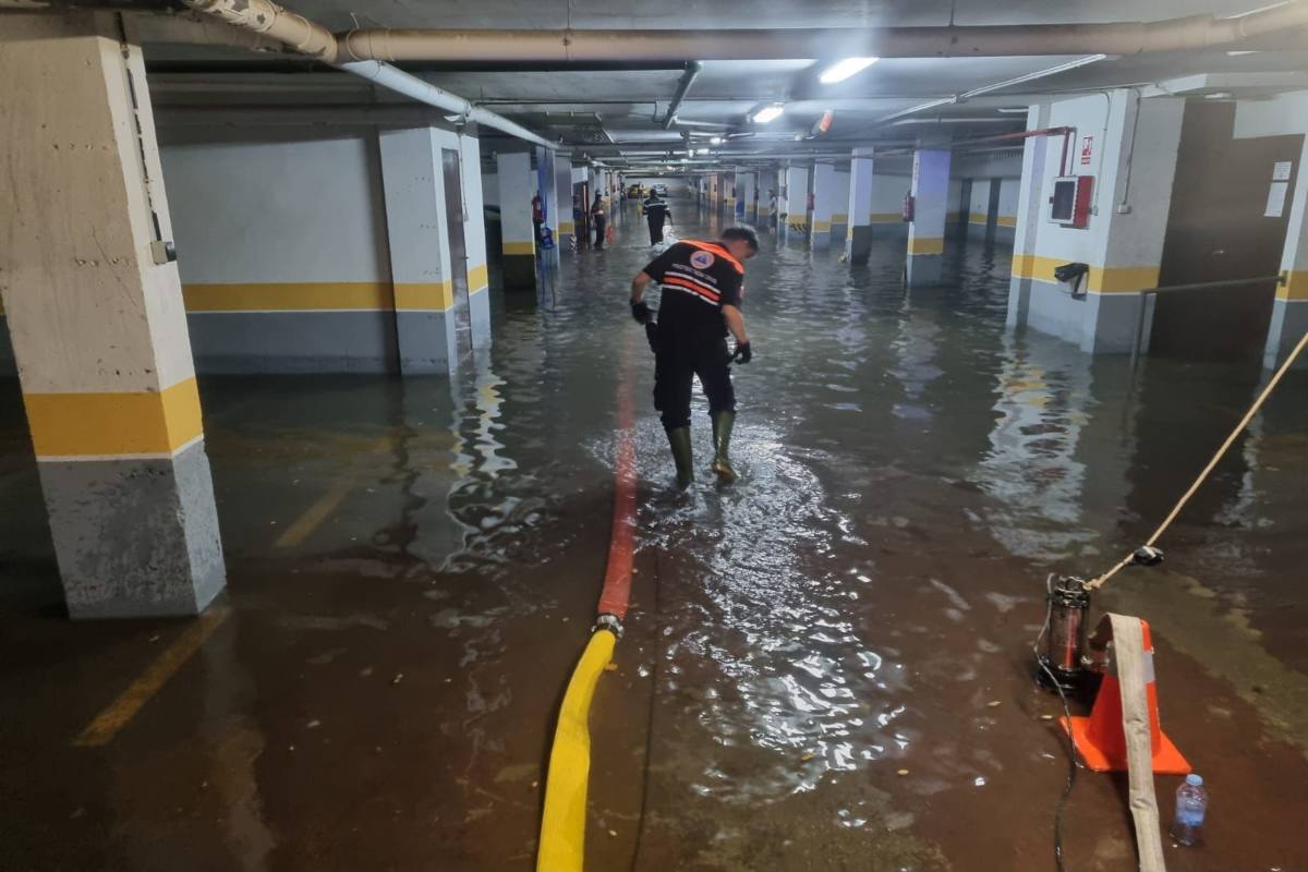 Garajes inundados tras la tormenta en Guadalajara