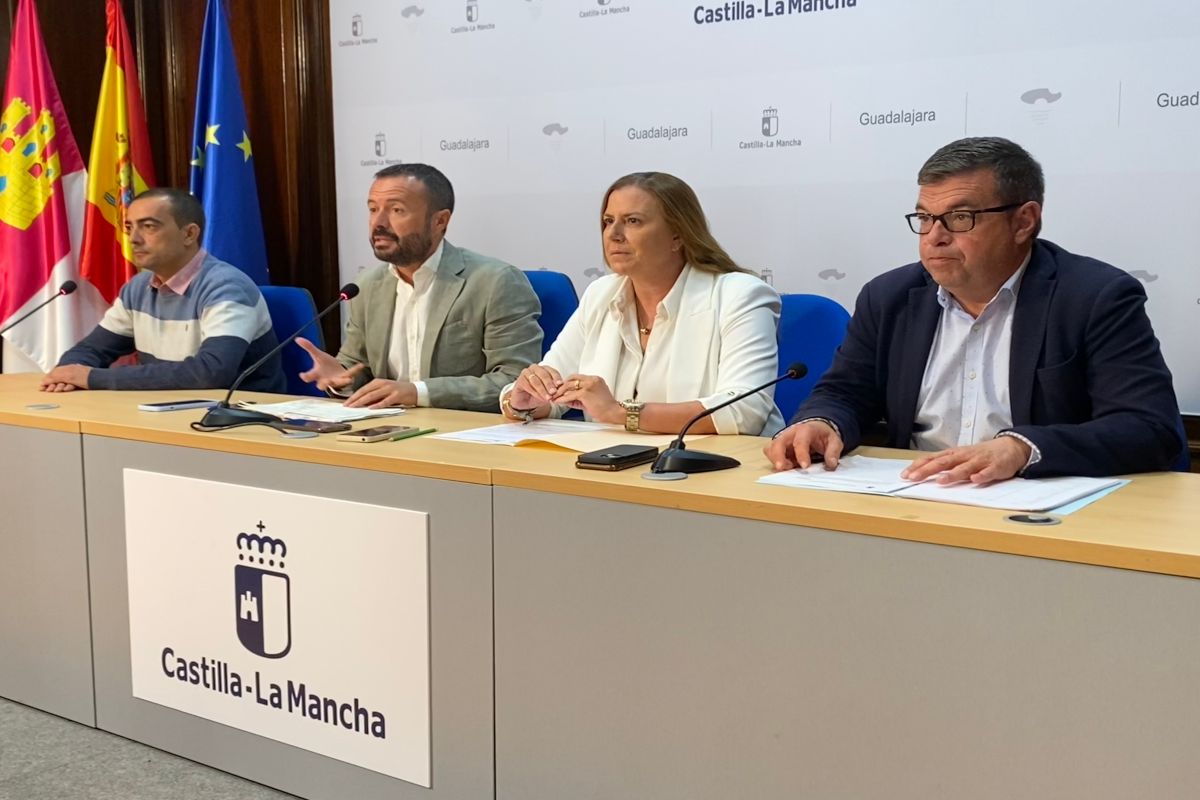 Silvia Díaz, directora de Infraestructuras de Aguas de Castilla-La Mancha informa sobre la situación en los municipios de la Mancomunidad del Tajuña