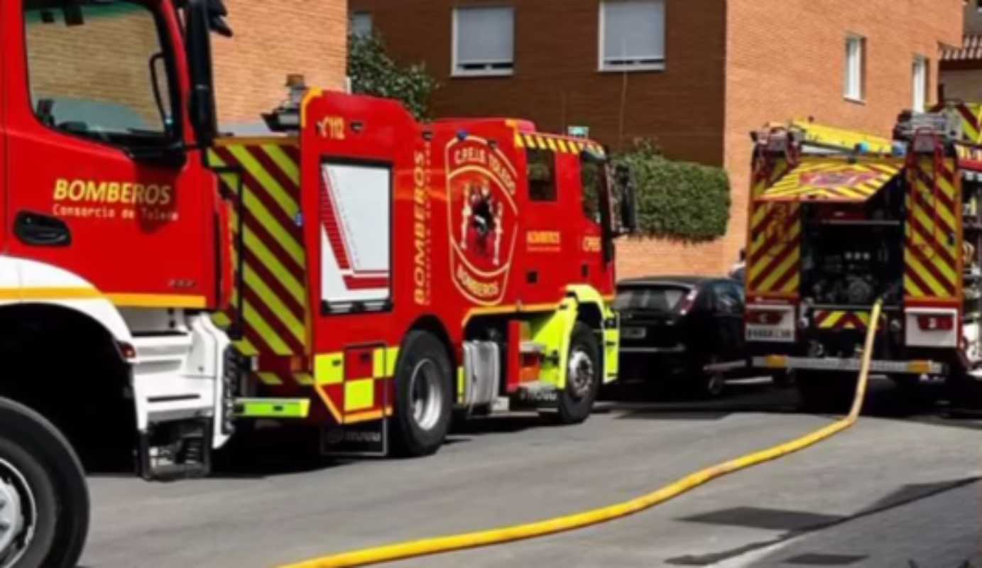 Imagen de archivo de una actuación de los Bomberos del Cpeis de Toledo. camarena