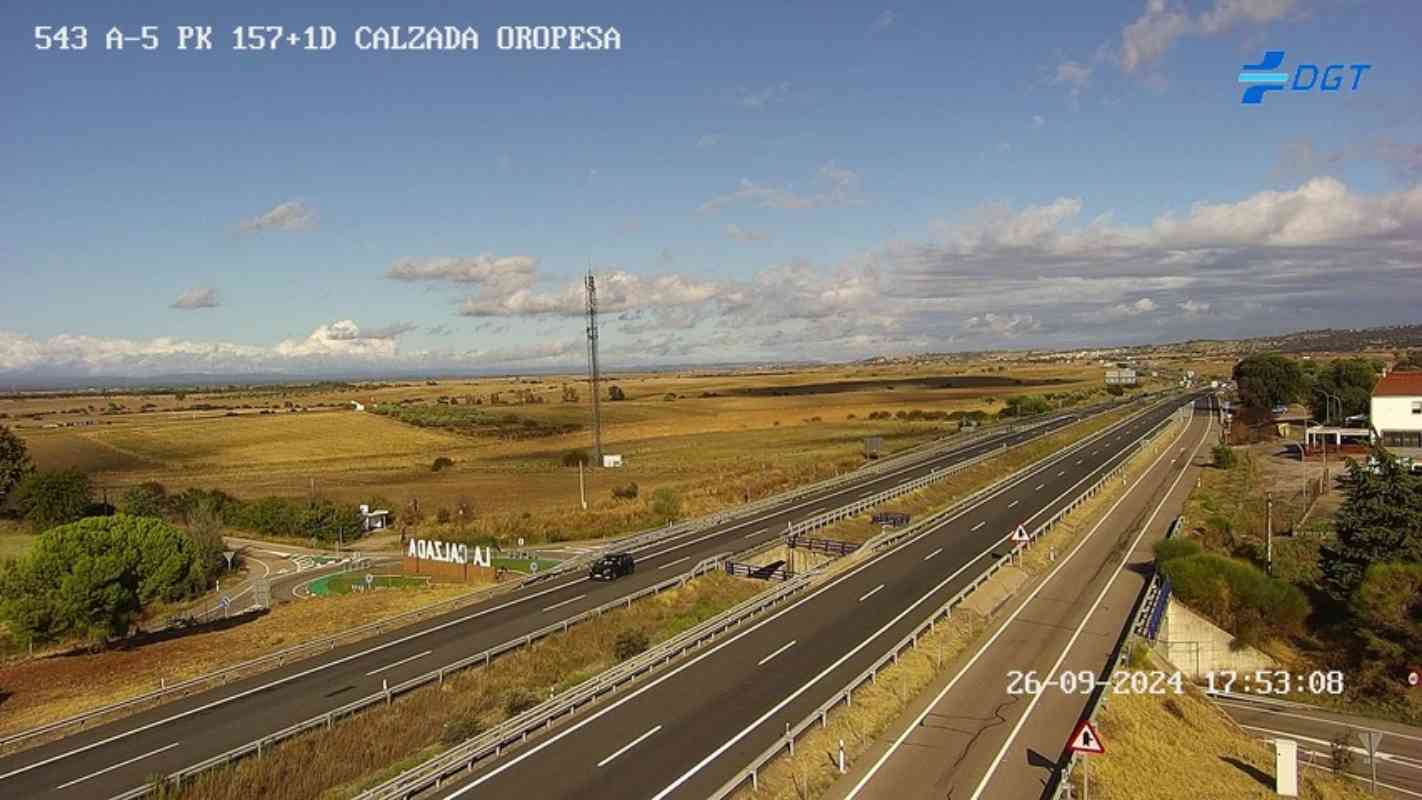 Imagen de la A-5 a su paso por Calzada de Oropesa.