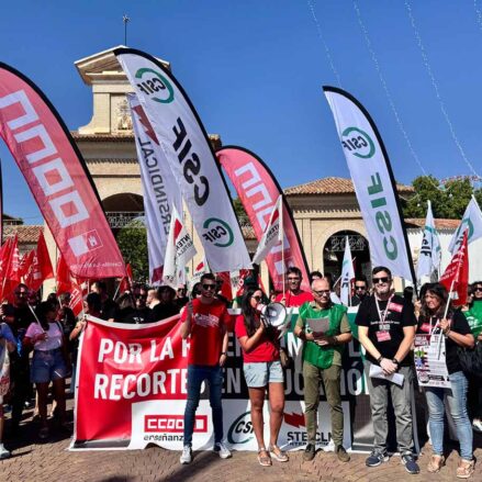 Concentración de docentes en Albacete.