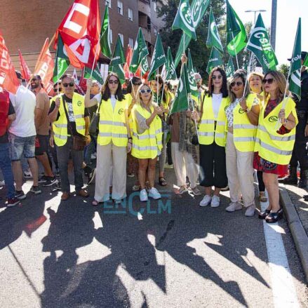 Concentración de docentes en Toledo.