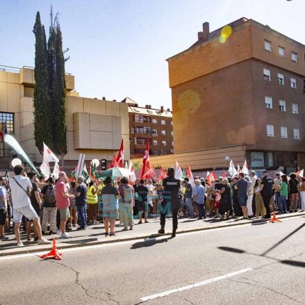 Concentración de docentes en Toledo.