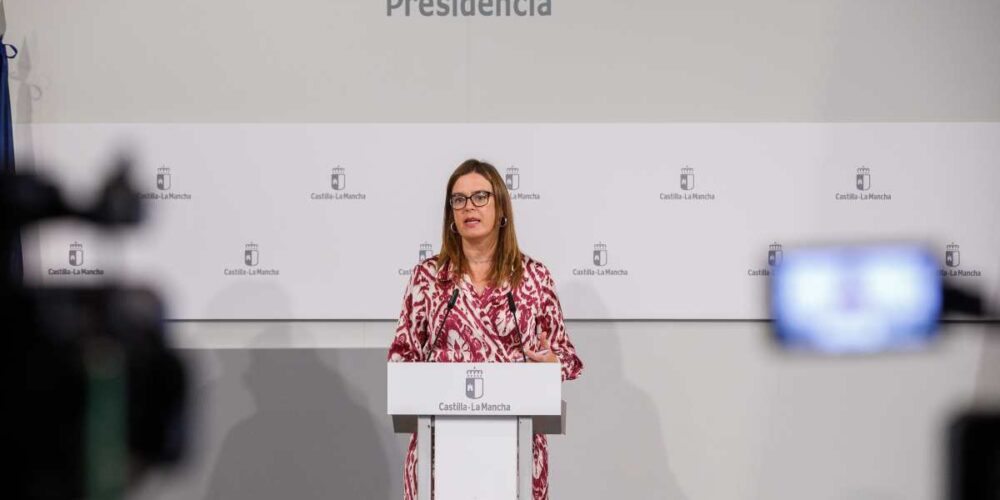 La consejera portavoz del Ejecutivo regional, Esther Padilla.