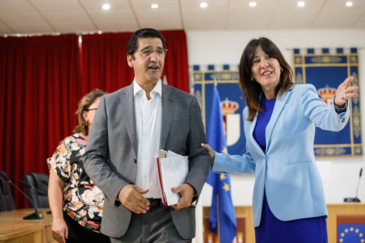 El vicepresidente segundo de la Junta, José Manuel Caballero, y la delegada de la Junta en Ciudad Real, Blanca Fernández.