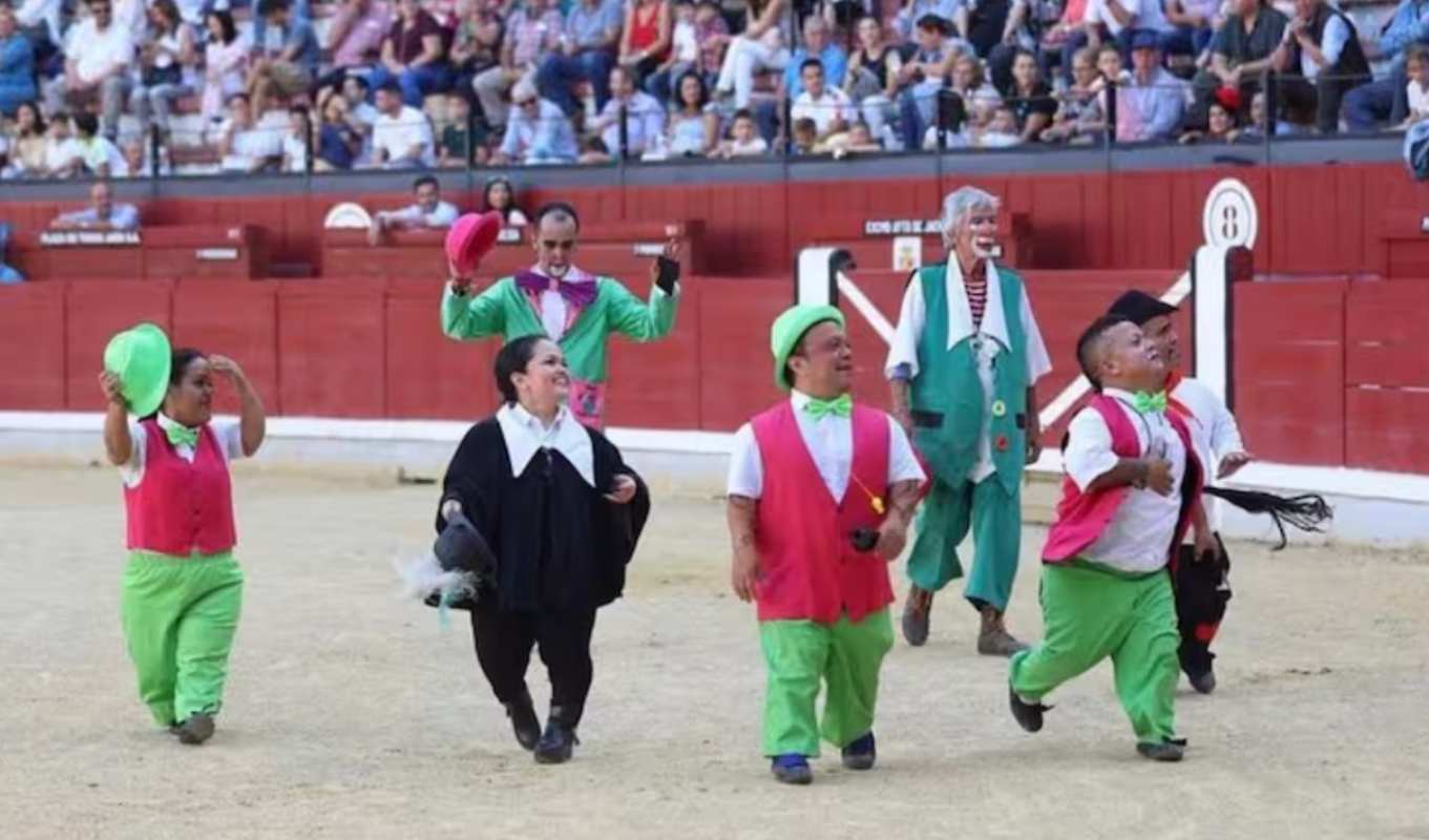 Imagen de archivo del espectáculo 'Popeye torero con sus enanitos marineros'.