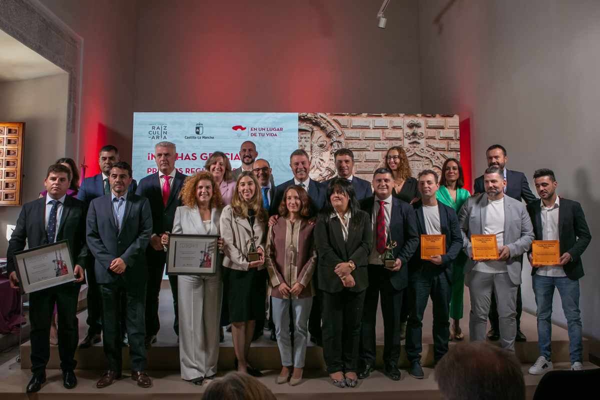 El presidente de Castilla-La Mancha, Emiliano García-Page, en los Premios de Turismo & Raíz Culinaria Castilla-La Mancha 2024. Imagen: JCCM.