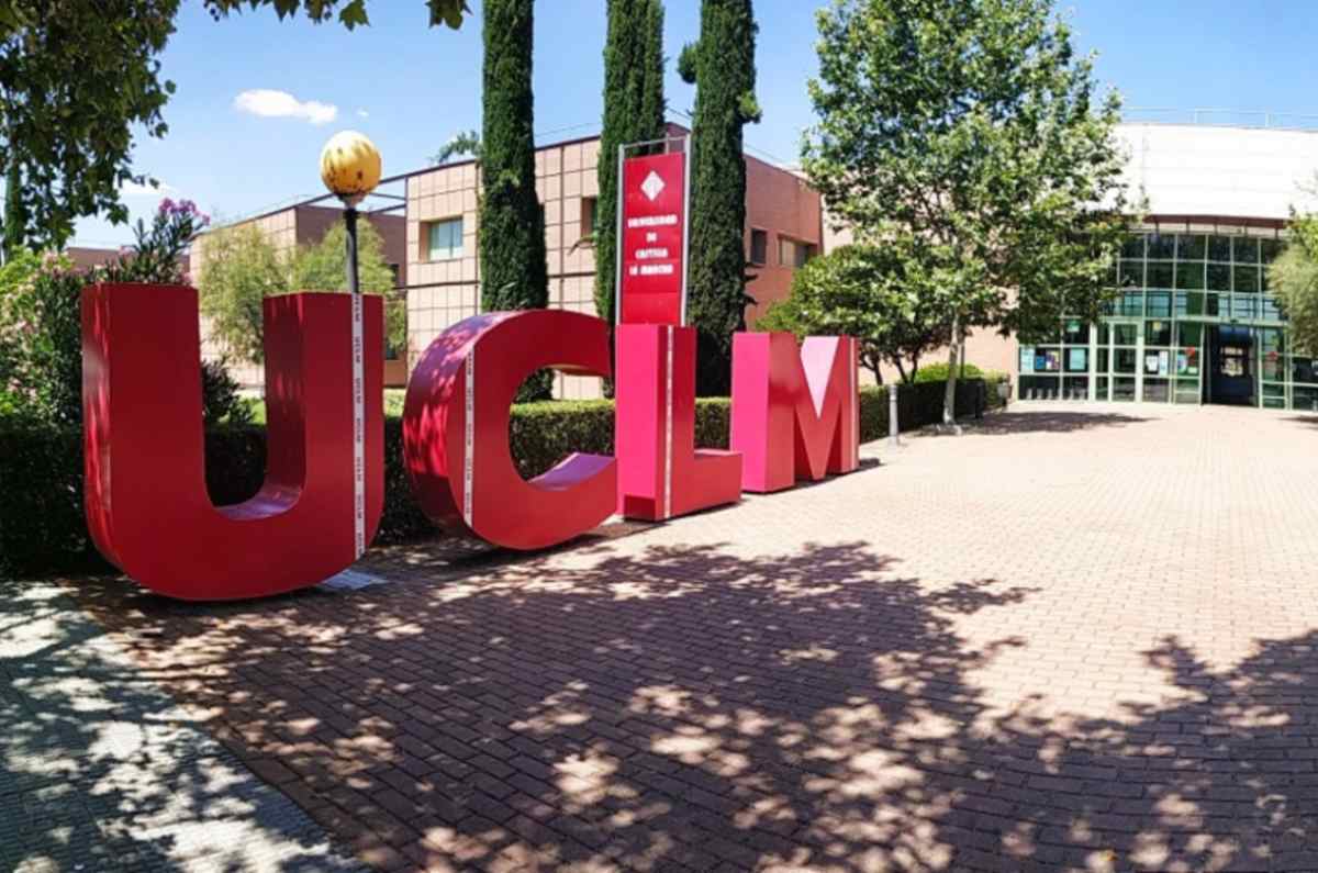 letras de la uclm en Talavera