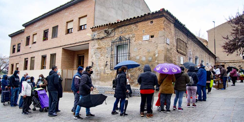 La tasa de pobreza en CLM es del 31,7%.