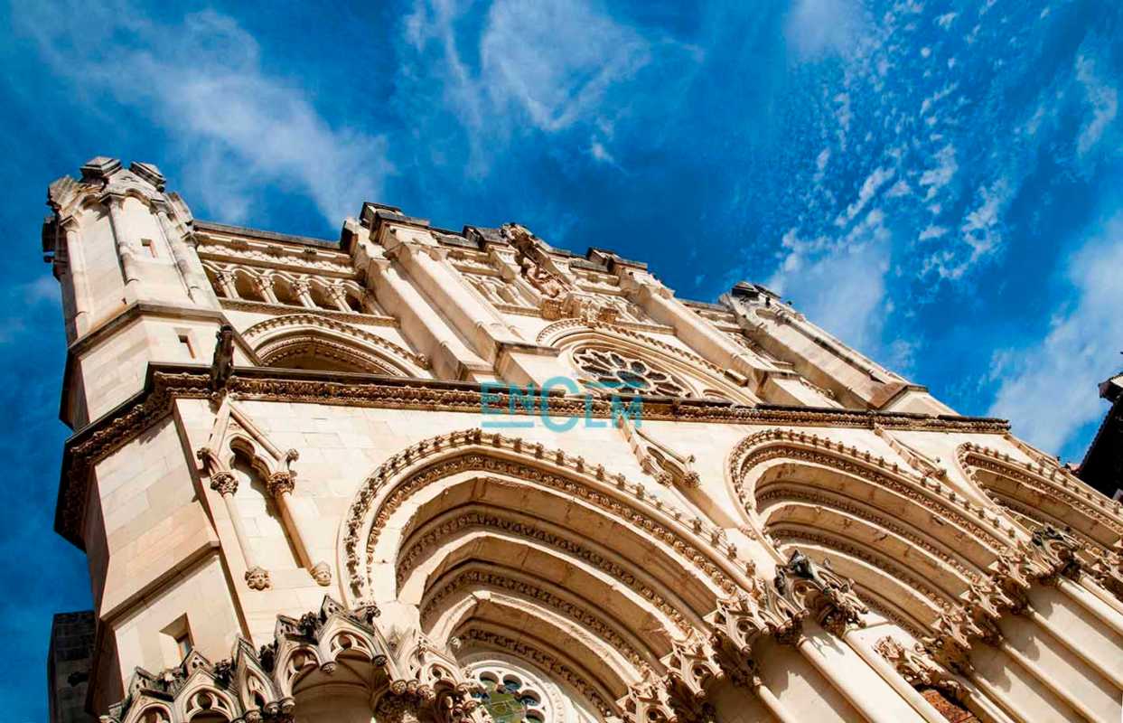 Catedral de Cuenca. Foto: Rebeca Arango.