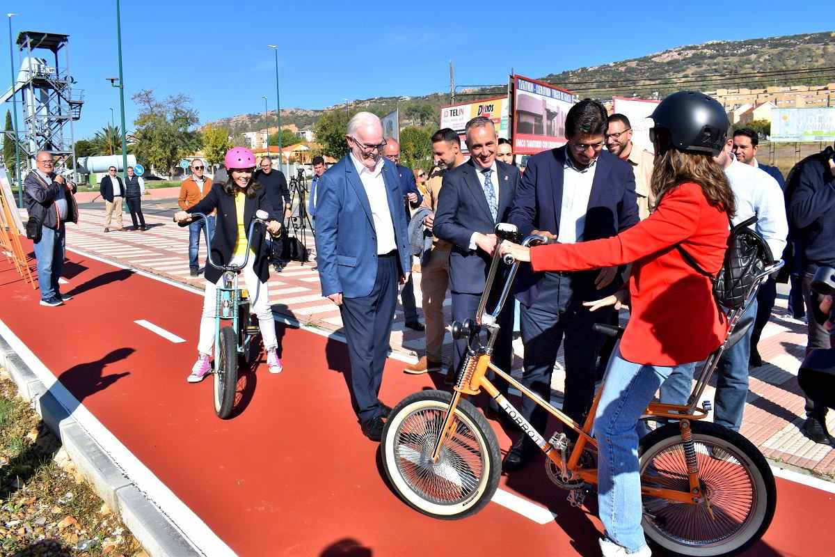 Inauguración de los nuevos carriles bici de Puertollano