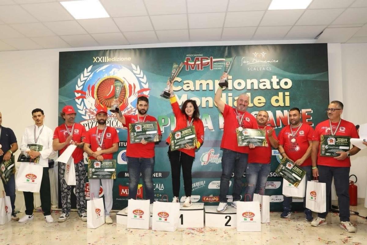 Pizza de calabaza, gambones y peta zeta de lima llevan a Rocío Marquina al 3º puesto en el Campeonato Mundial en Scalea