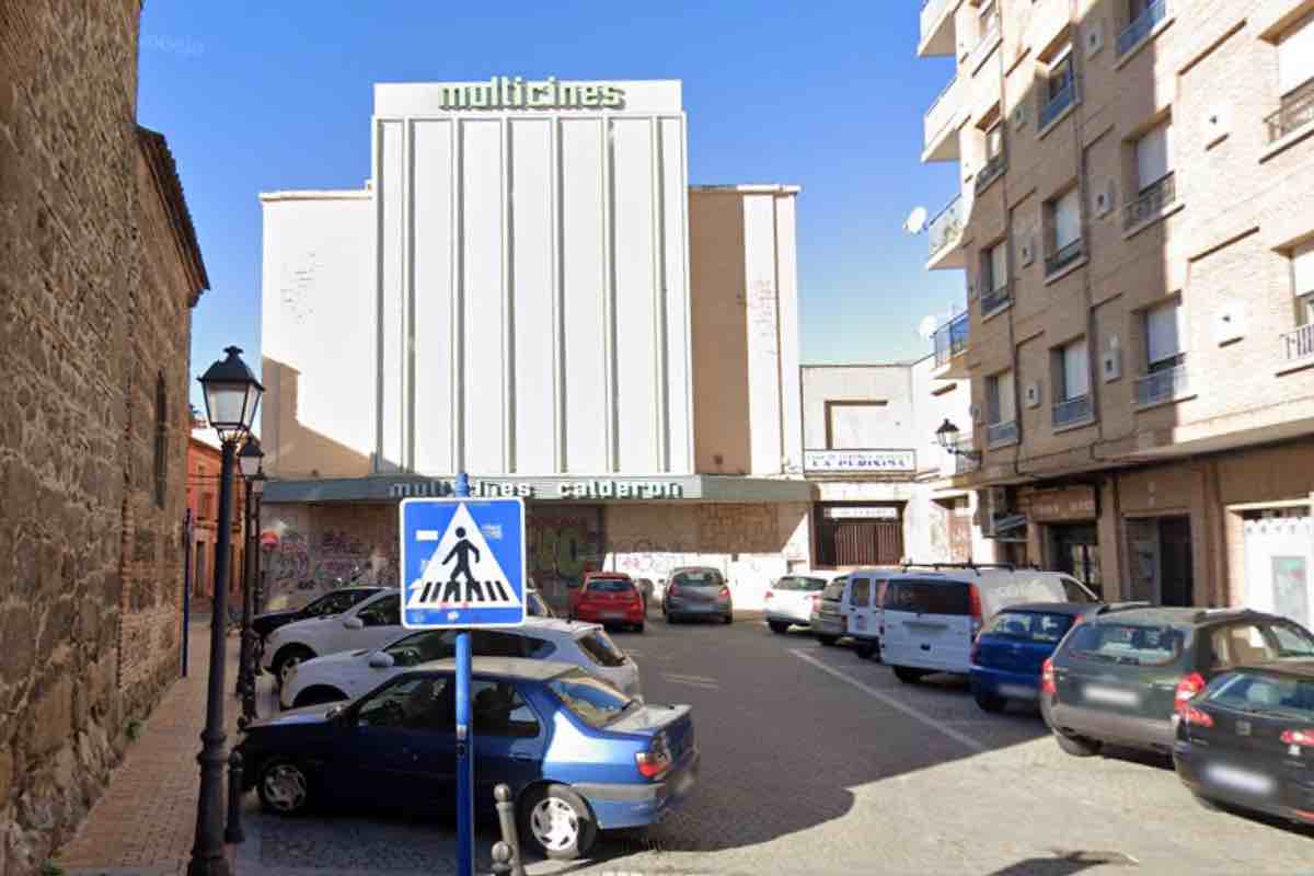 Plaza donde se ubica el Alfar de la Purísima y los cines Calderón/Foto: Google Maps