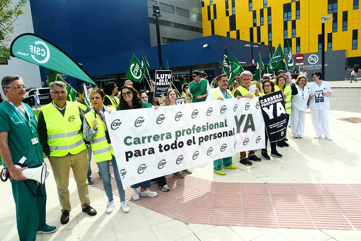 Concentración en el Hospital Universitario de Toledo. Foto: Rebeca Arango.