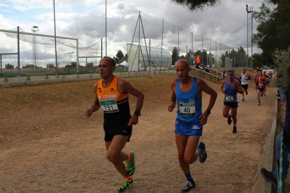 Los atletas africanos volvieron a brillar en el Cross Nacional Castellano-Manchego. Foto: Ayuntamiento de Quintanar.