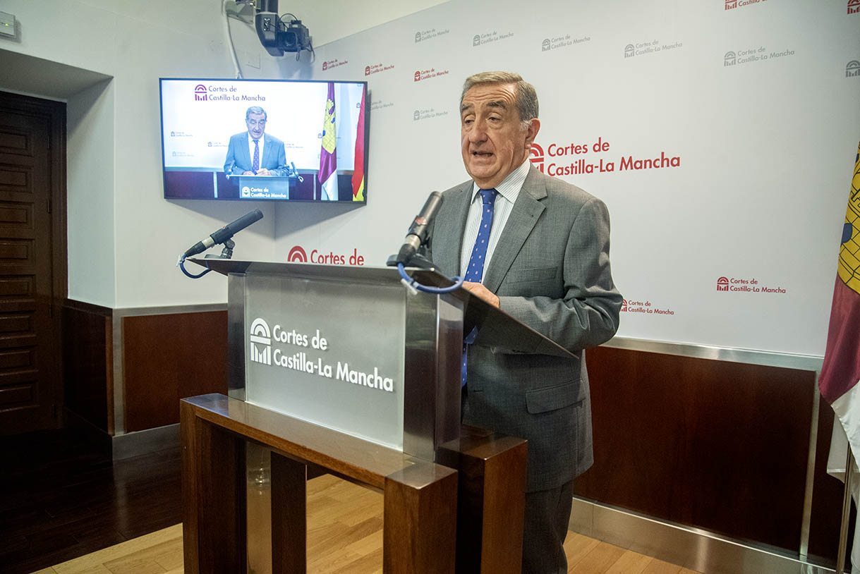 El fiscal general de Castilla-La Mancha, Emilio Fernández. Foto: Rebeca Arango.