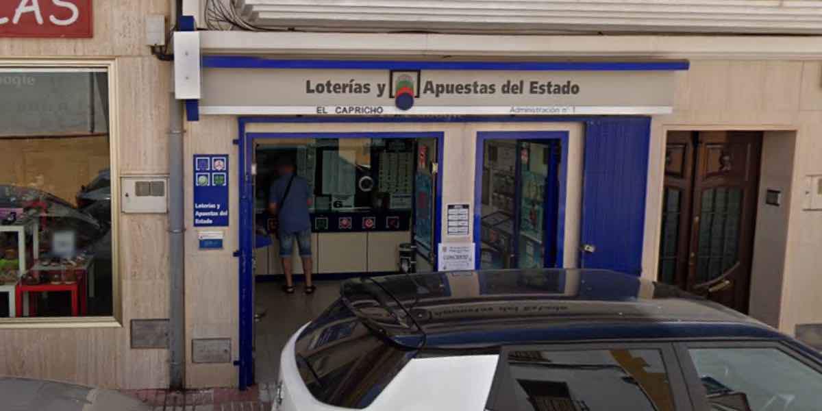 Administración de lotería El Capricho, en Almadén