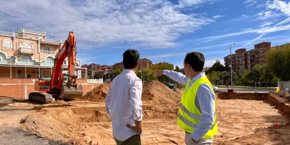 El alcalde de Toledo, Carlos Velázquez, ha visitado las obras.