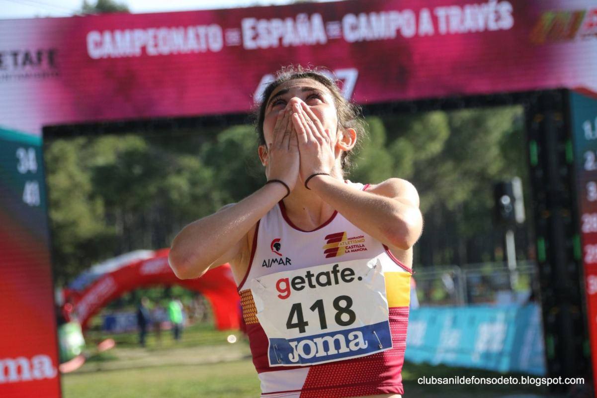 Silvia Rey fue subcampeona de España de cross sub-23 en este año 2024. Foto: Club Atletismo San Ildefonso.