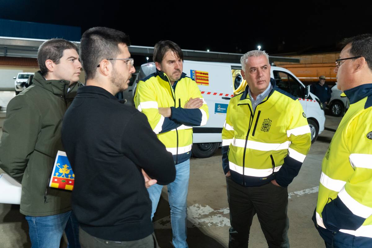 Trabajadores de la Diputación de Guadalajara viajan hasta Sedaví (Valencia)