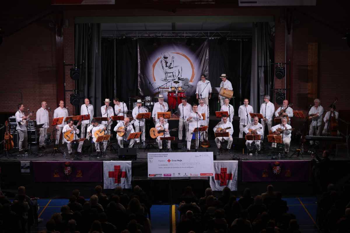 Concierto solidario de Candela y Son.