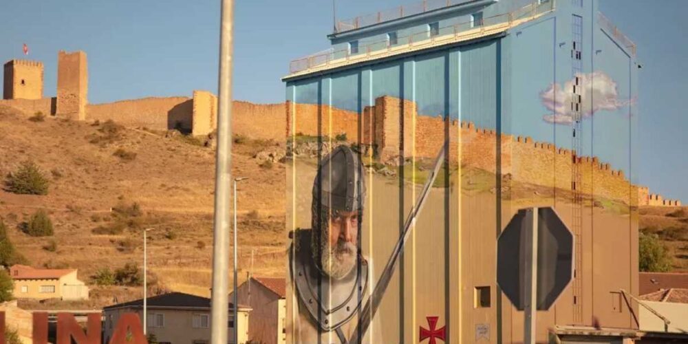 Grafiti que realizó el conquense Mr Trazo en el silo de Molina de Aragón como parte de la Ruta del Cid. Foto: Mr Trazo.