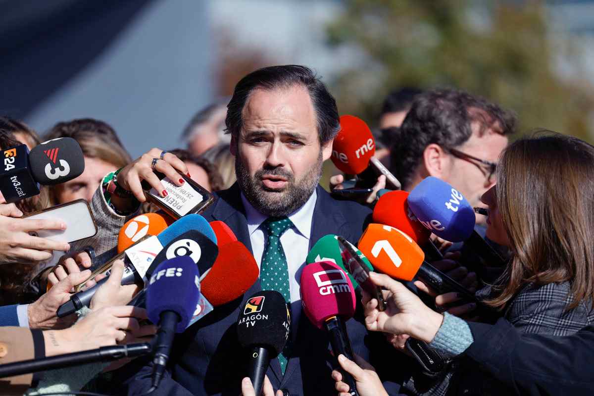 El presidente del Partido Popular en Castilla La-Mancha, Paco Núñez a su llegada a la reunión de la Junta Directiva Nacional del partido en Madrid este lunes. EFE/ Javier Lizón