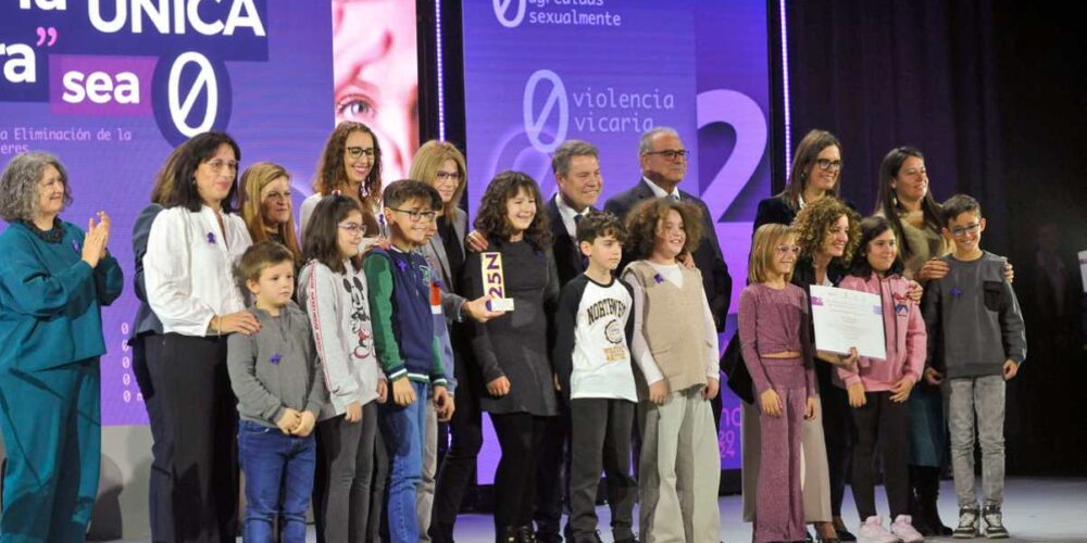 Acto por el Día Internacional de la Eliminación de la Violencia Contra las Mujeres.