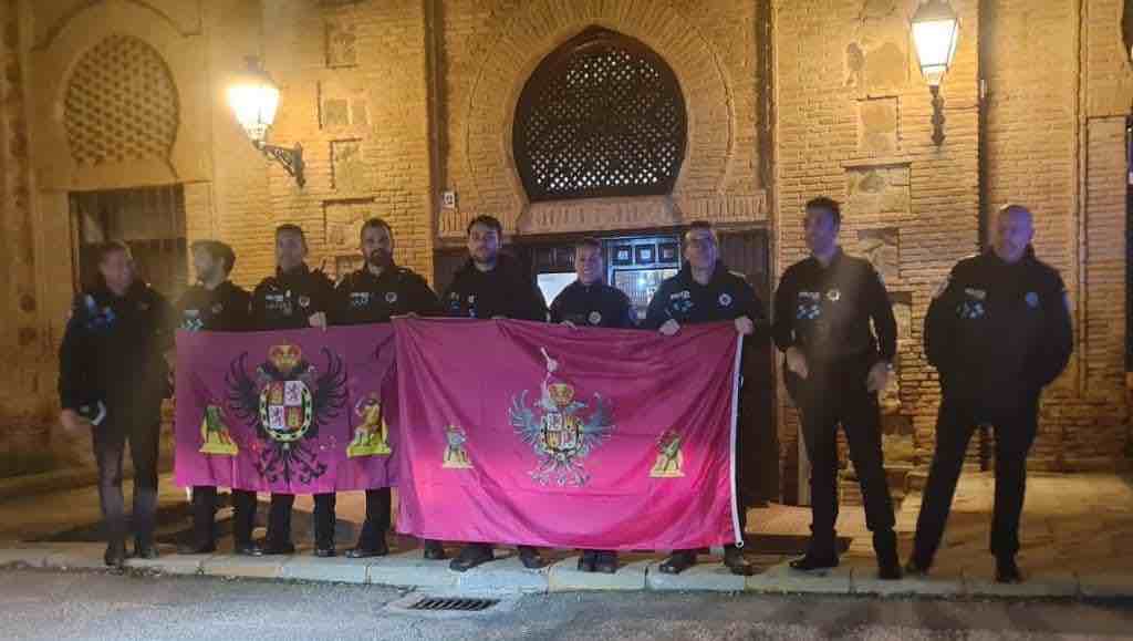 El primer equipo de agentes ha iniciado su viaje a pueblos de Valencia en la madrugada de este martes