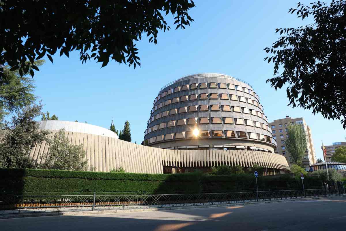 Fachada de la Sede del Tribunal Constitucional. Foto: EP