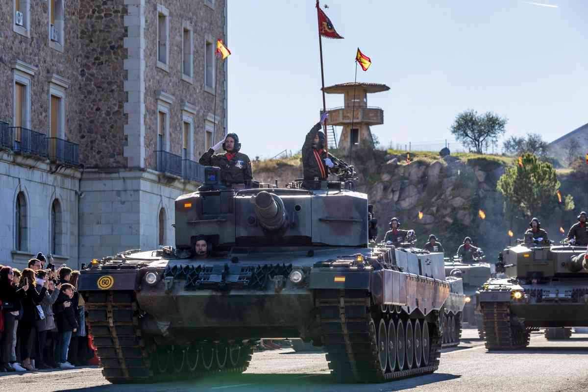 La Academia de Infantería de Toledo ha conmemorado a su patrona, la Inmaculada Concepción. Imagen: EFE/ Ángeles Visdómine.