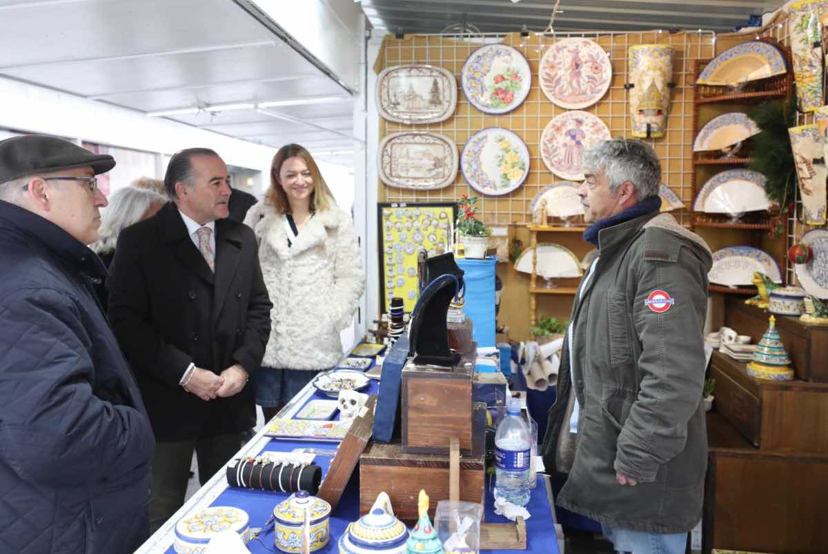 Mercado artesanía de Navidad de Talavera de la Reina 2024